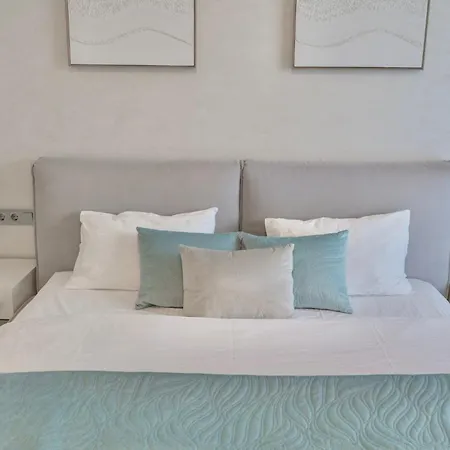 Greenwood Apartment Odesa